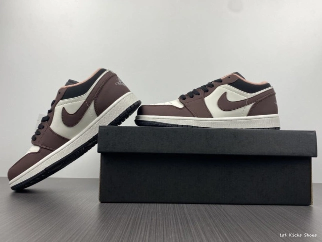 1st Kicks Shoes Air 1 Low DC6991-200 Mocha Jordan 0701